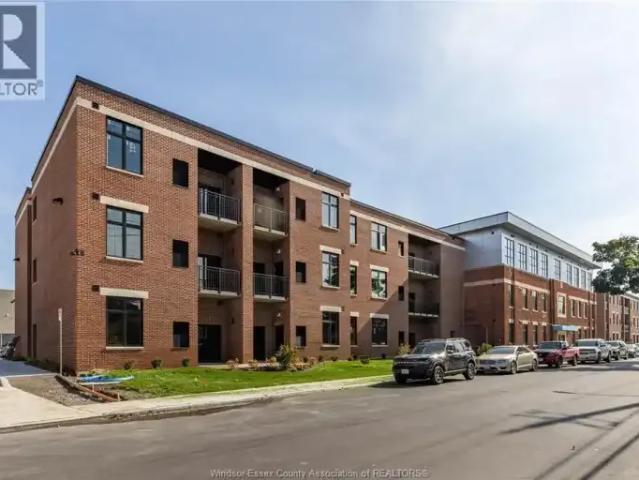 2 Bedroom Apartment Windsor ON 104362847