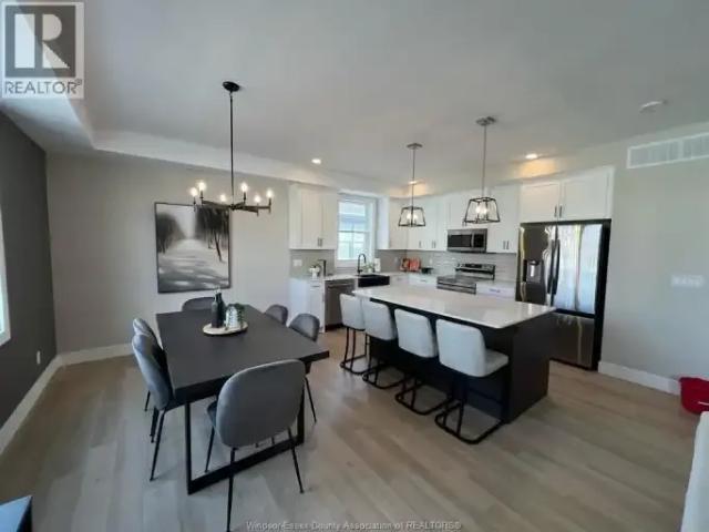 2 Bedroom Apartment Windsor ON 101877857