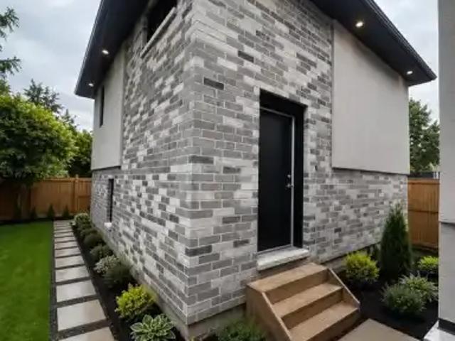 2 Bedroom Apartment Windsor ON 102306814