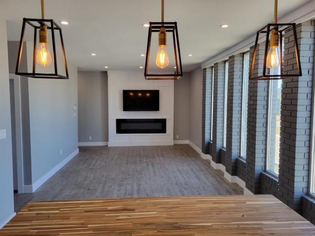 2 Bedroom Apartment Windsor ON 102518406