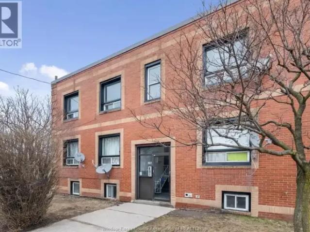 2 Bedroom Apartment Windsor ON 103695349