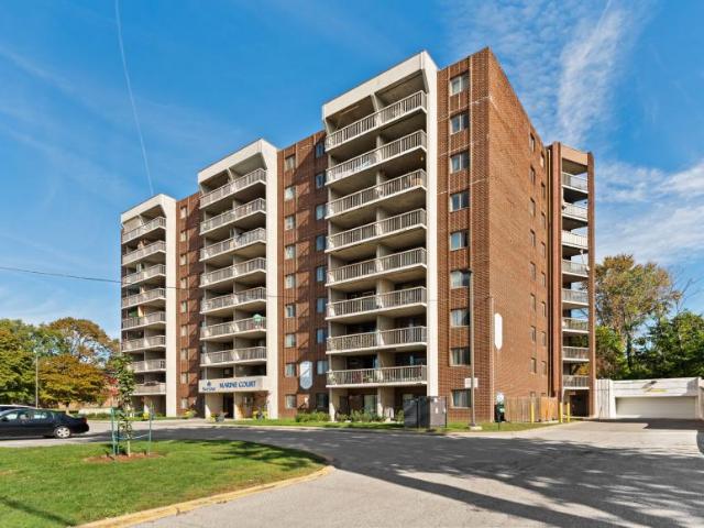2 Bedroom Apartment Windsor ON 103961495