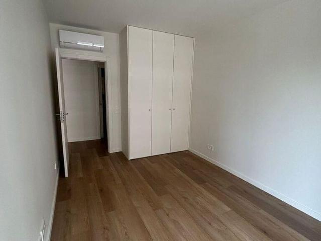 2 Bedroom Apartment with parking, Miraflores, Oeiras