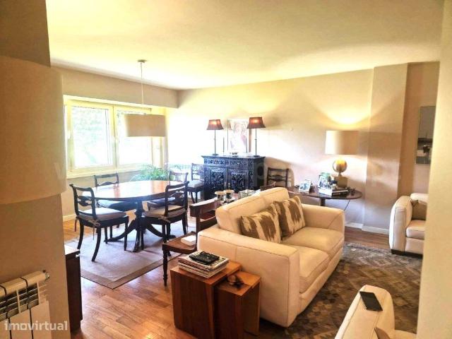 Apartamento T2 com lugar de garagem, Pinhais da Foz