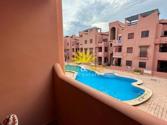 2 BEDROOM APARTMENT 150 METRES FROM THE BEACH IN TORREVIEJA