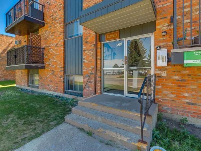 2 Bedroom at Harvester Apartments
