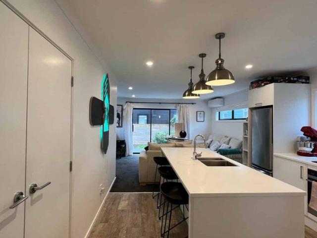 2 Bedroom, Boulcott