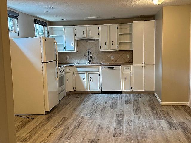 2 Bedroom Basement Suite St. Albert