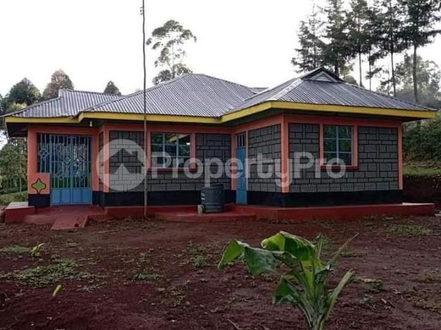 2 bedroom Bungalow Houses for rent Karatina Nyeri PID: 3ARFG | PropertyPro