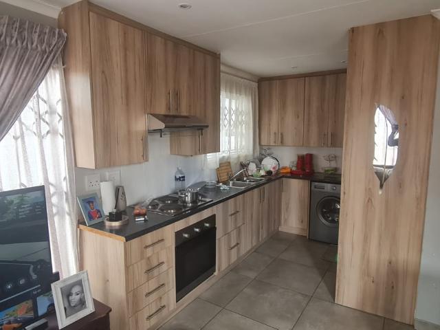 2 Bedroom Garden Cottage in Cosmo City