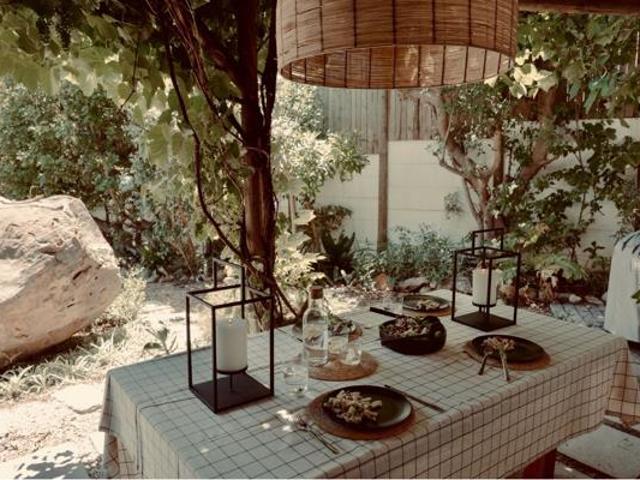 2 Bedroom Garden Cottage in Camps Bay