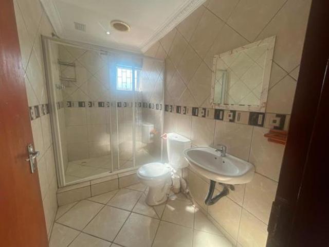 2 Bedroom Garden Cottage in Crawford