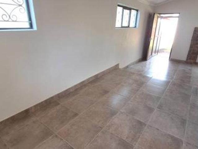2 Bedroom Garden Cottage in Crestview