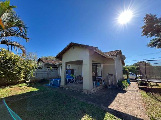 2 Bedroom Garden Cottage in Crestview
