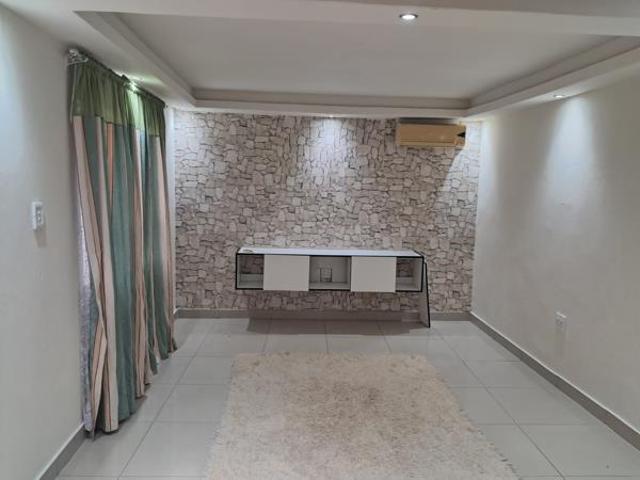 2 Bedroom Garden Cottage in Crossmoor