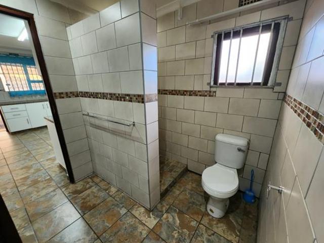 2 Bedroom Garden Cottage in Arboretum