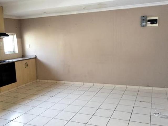 2 Bedroom Garden Cottage in Avoca