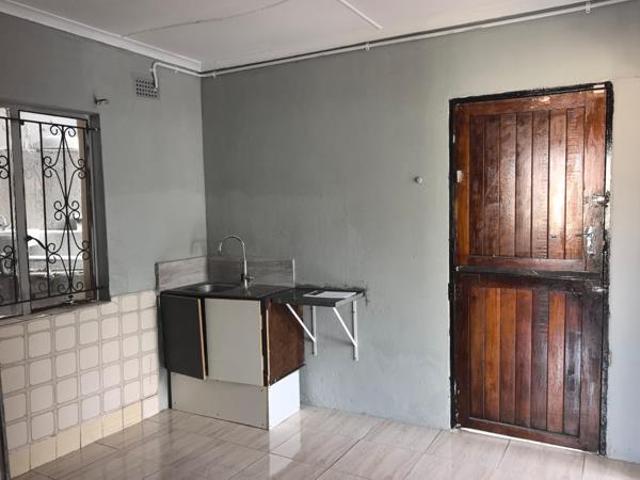 2 Bedroom Garden Cottage in Bayview