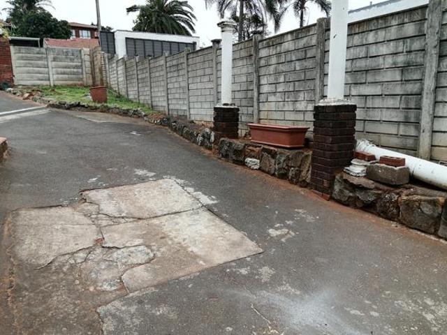 2 Bedroom Garden Cottage in Bluff