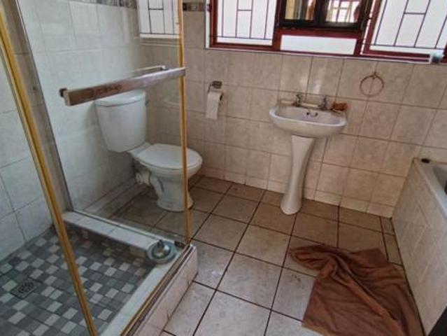 2 Bedroom Garden Cottage in Bluff