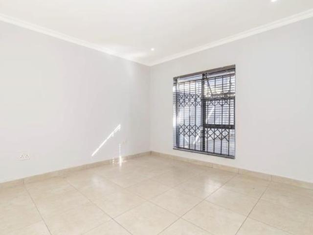 2 Bedroom Garden Cottage in Blairgowrie