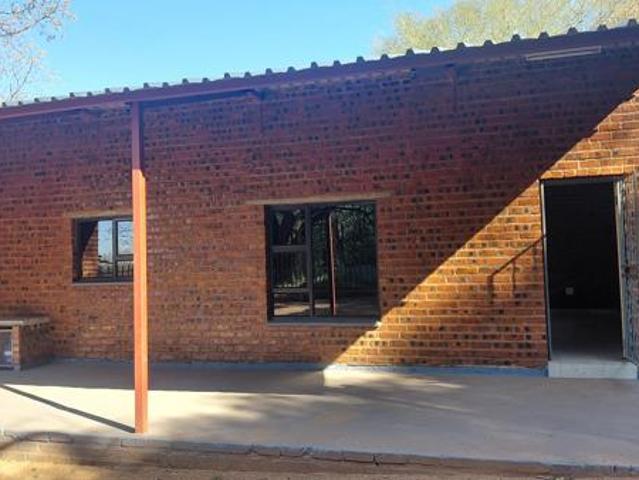 2 Bedroom Garden Cottage in Brits Outlying