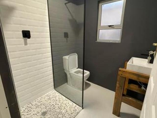 2 Bedroom Garden Cottage in Grahamstown Makhanda Central