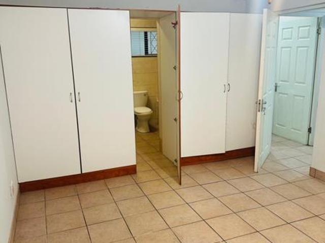 2 Bedroom Garden Cottage in Kloof