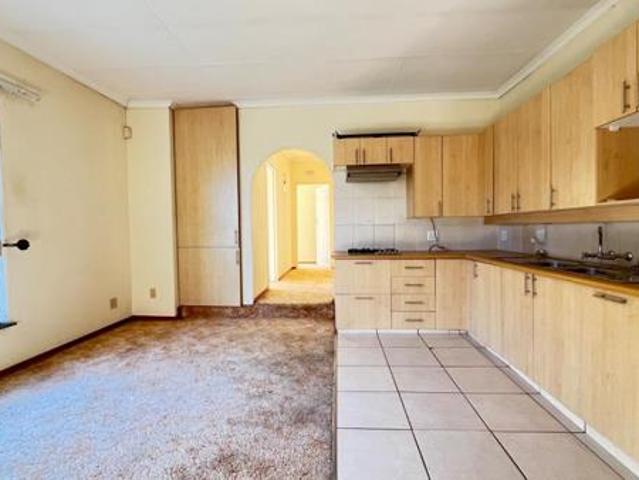 2 Bedroom Garden Cottage in Horizon View