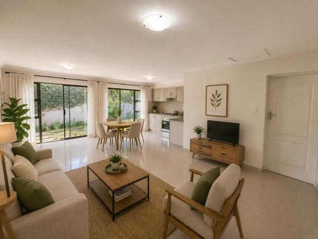 2 Bedroom Garden Cottage in Hillcrest Central