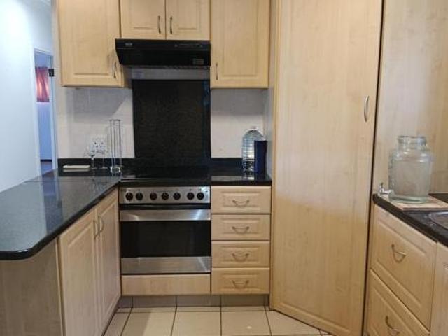 2 Bedroom Garden Cottage in Hillcrest Central