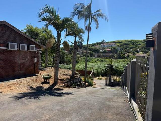 2 Bedroom Garden Cottage in La Mercy