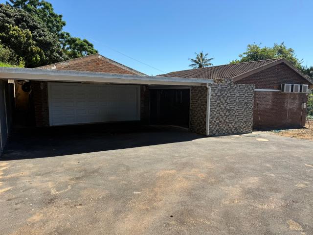 2 Bedroom Garden Cottage in La Mercy