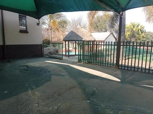 2 Bedroom Garden Cottage in Lambton