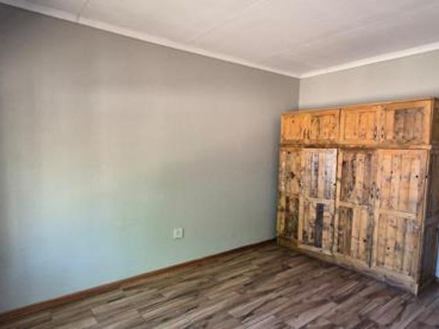 2 Bedroom Garden Cottage in Lephalale Ellisras
