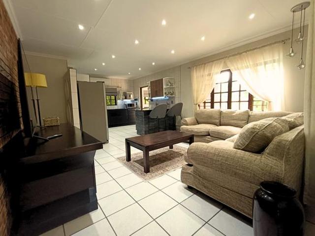 2 Bedroom Garden Cottage in Meer En See
