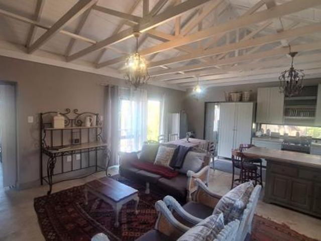 2 Bedroom Garden Cottage in North Riding