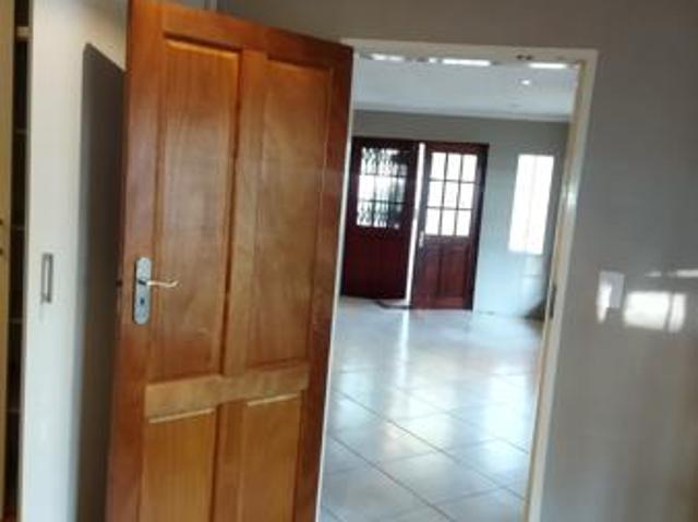 2 Bedroom Garden Cottage in Northcliff