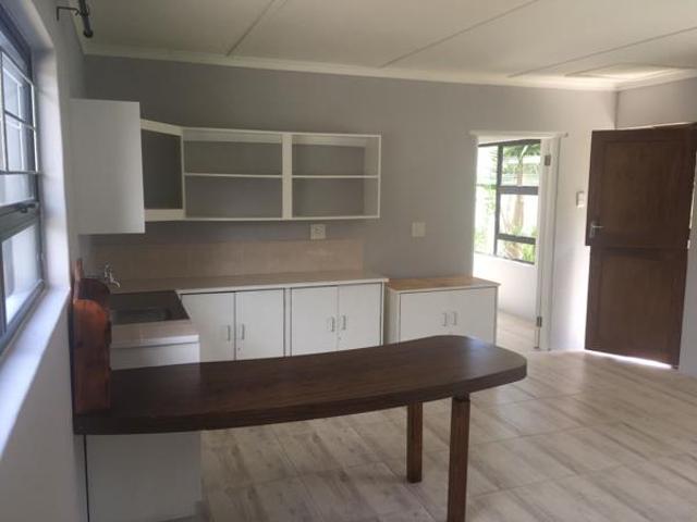 2 Bedroom Garden Cottage in Sandbaai