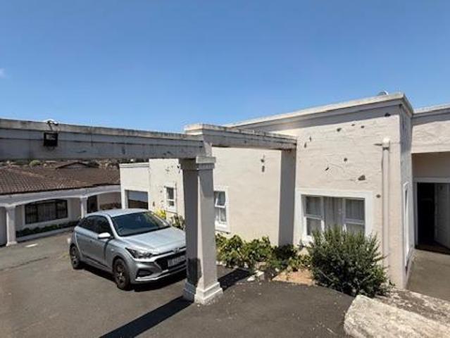 2 Bedroom Garden Cottage in Springfield