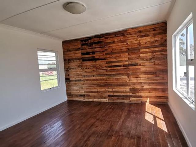 2 Bedroom Garden Cottage in Paarl Outlying