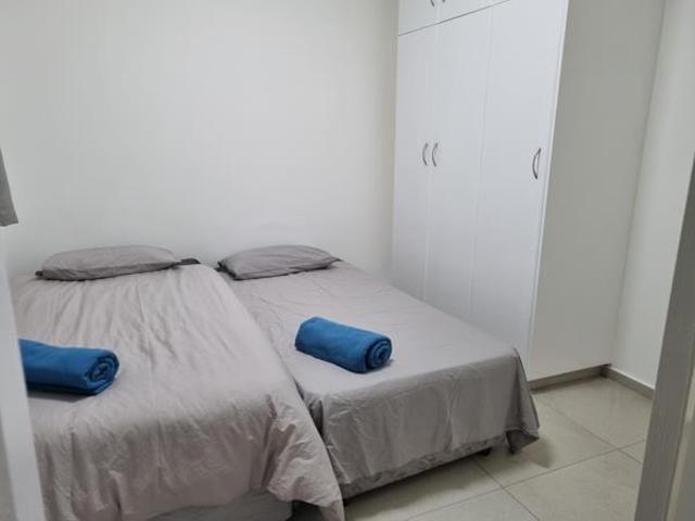 2 Bedroom Garden Cottage in Park Hill
