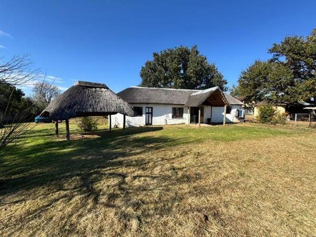 2 Bedroom Garden Cottage in Parys