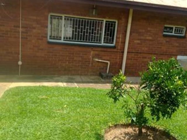 2 Bedroom Garden Cottage in Pretoria North