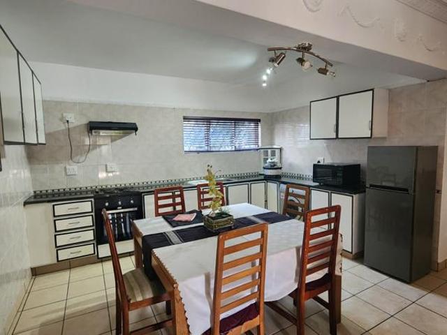 2 Bedroom Garden Cottage in Umhlanga Rocks