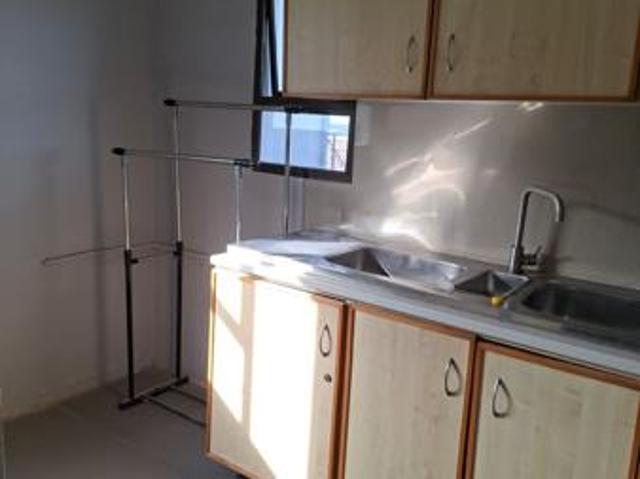 2 Bedroom Garden Cottage in Lotusville
