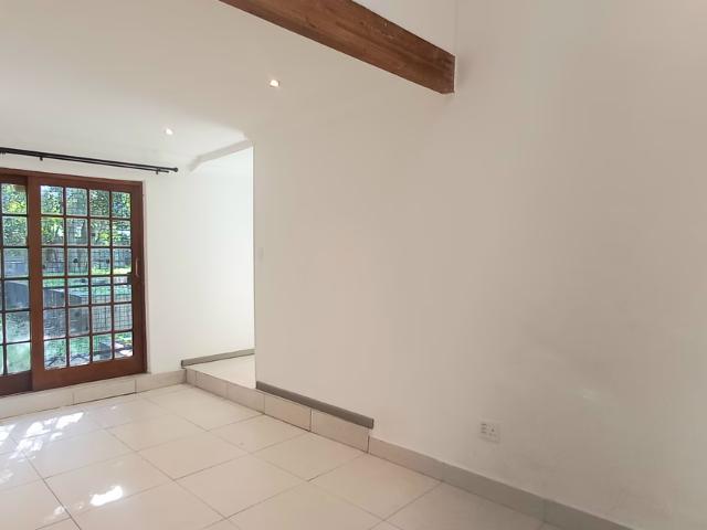 2 Bedroom Garden Cottage To Let in Ferndale