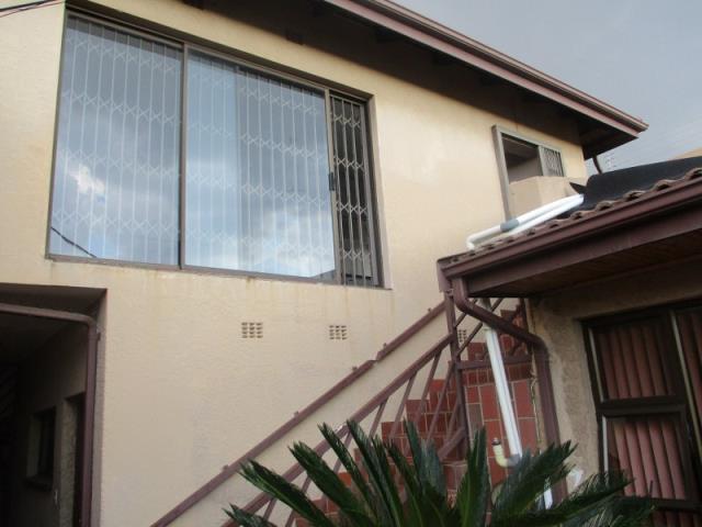 2 Bedroom Garden Cottage To Let in Glenanda