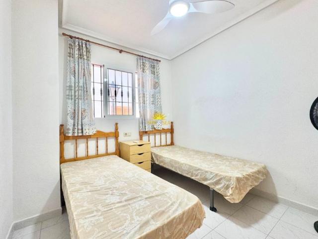 2 BEDROOM GROUND FLOOR APARTMENT TORREVIEJA
