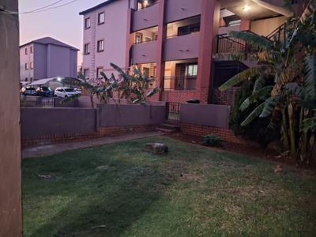2 bedroom ground floor townhouse in.